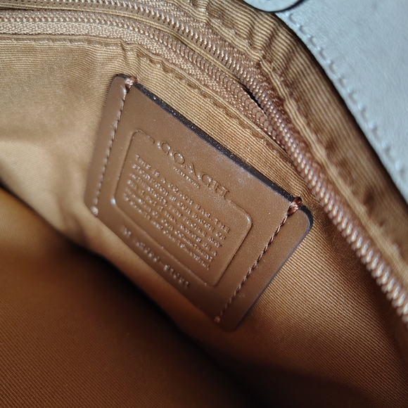 Coach Multicolor Ombre Quilted Lillie Carryall Bag - Picture 8 of 9